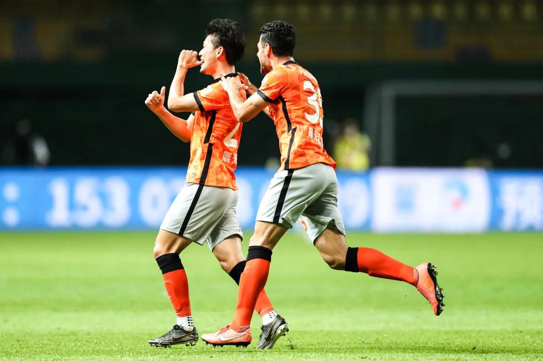 مشاهدة مباراة توتنهام ومانشستر سيتي اليوم مباشر