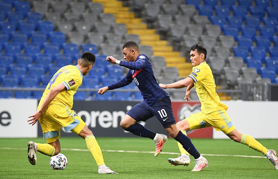 هدافين الدوري السعودي ٢٠٢٣من يتصدر سباق التهديف هذا الموسم؟